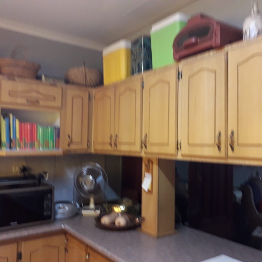 To Let 3 Bedroom Property for Rent in Fichardt Park Free State